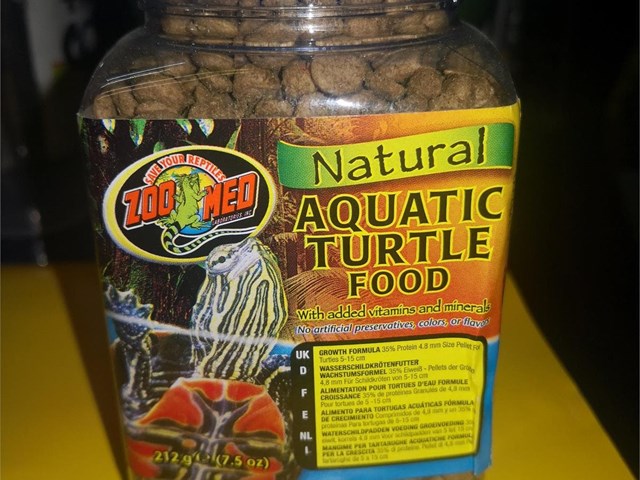 Zoomed Natural Aquatic turtle food 212g